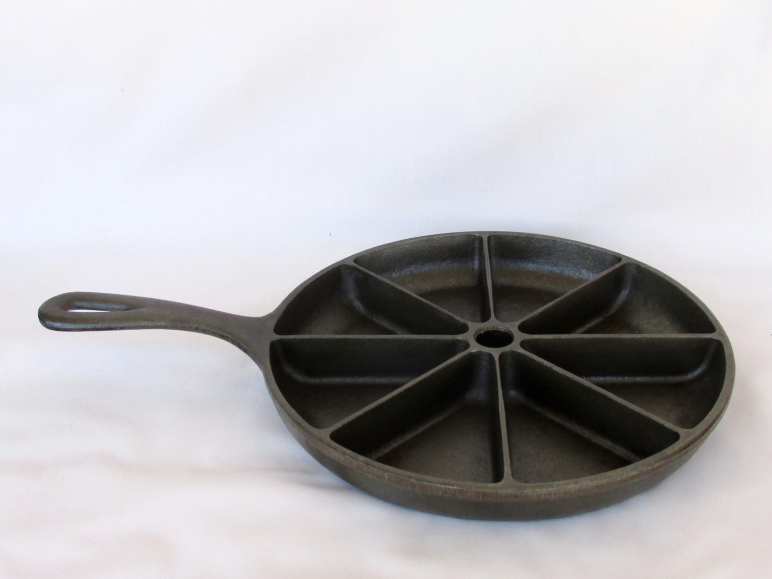 Cast iron Corn Bread Skillet 8 Slice Made in USA Cornbread Etsy