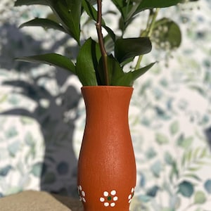 Handmade Mexican Vase – Boho Rustic Home Decor – Small Clay Flower Vase – Minimalist Table Centerpiece – Unique Pottery Gift