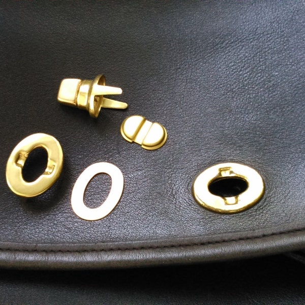 Vintage 90's COACH Original Turn Lock "SPARE PARTS" 4 Pieces Set.