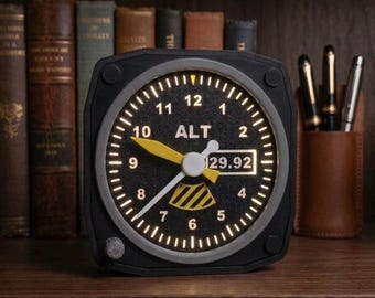 Altimeter Clock Desktop Clock / Desk Sign / pilot clock / gift for aviation / office decor