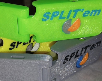 Split’em Pill Splitter – 3D Printed PETG Tool w/ Replaceable Blade – Portable Pill Cutter for Travel, Daily Use, & Hot Car Safe