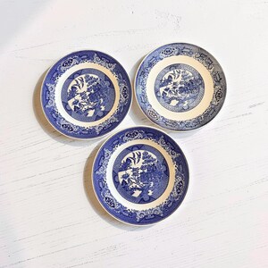 Vintage Blue Willow Dinner Plates Set of 3 Cobalt Blue Transferware