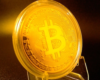 BTC Bitcoin Collectible Coin - Crypto Token Novelty Money - Office Desk Display Decor - Collector Souvenir - Gift Idea for Investors