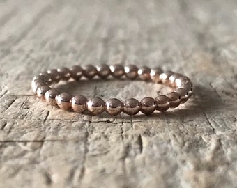 Roségold Ring, Perlenringe für Frauen, Minimalistischer Ring, Boho Ringe, Dot Ring, Kugelring, Zierliche Gold Filled Ring, Stapelringe