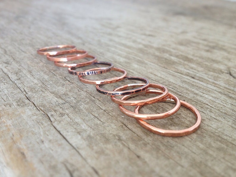 Set of 5 RAW copper Rings. Textured ring set. Rustic copper jewelry gift for her. Boho rings for women. UNSEALED. UNCOATED image 4