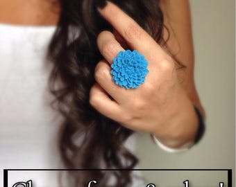 Chrysanthemum Resin Flower Ring: Adjustable Boho Statement Jewelry