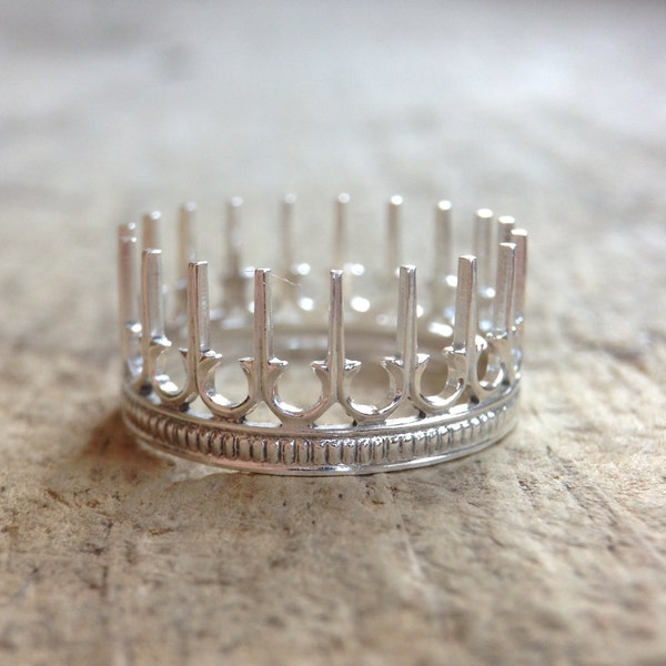 Victoriaanse middeleeuwse ring. Zilveren gotische ring. Statementringen voor dames. Prinsessenkroon belofte ring. Bague Anneau Argent.