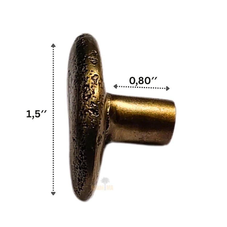 solid brass knobs, each featuring a beautifully unique organic texture. These knobs boast an artisanal, sculptural design that brings a touch of character and charm to modern kitchens, custom furniture, and stylish cabinetry. Crafted from high-quality solid brass, they’re not just built to last; they also add a luxurious feel with their natural golden patina.

brass door handle,
handcrafted handle,
cabinet pull,
solid brass knob,
decorative handle,
antique hardware,
cabinet handle,