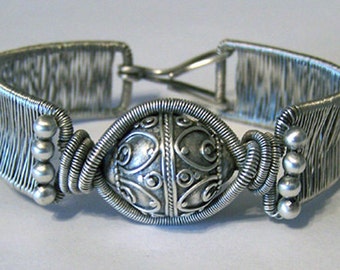 TUTORIAL Hilltribe Armband Intermediate Tutorial