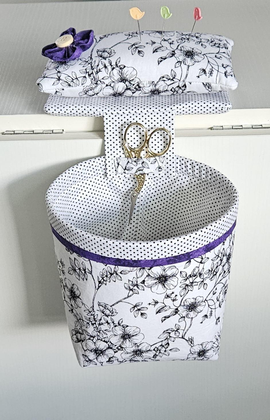 Cotton Fabric Thread Catcher With Detachable Pin Cushion and Detachable ...