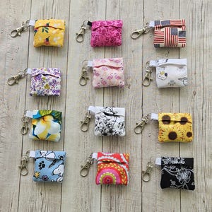 Eyeglass Wipe Pouch Keychain ~ Microfiber Cleaning Cloth ~ Sunglasses Reading Glasses Tablet  Phone Cleansing Towel