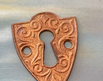 Antique Escutcheon Key Hole w Gingerbread Patina - Steampunk Assemblage Pendant