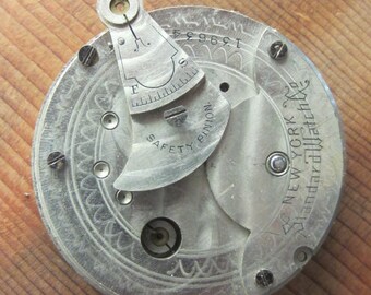 Old New York Standard Pocket Watch Movement - Steampunk Pendant - Assemblage Jewelry Supply - Old Watch