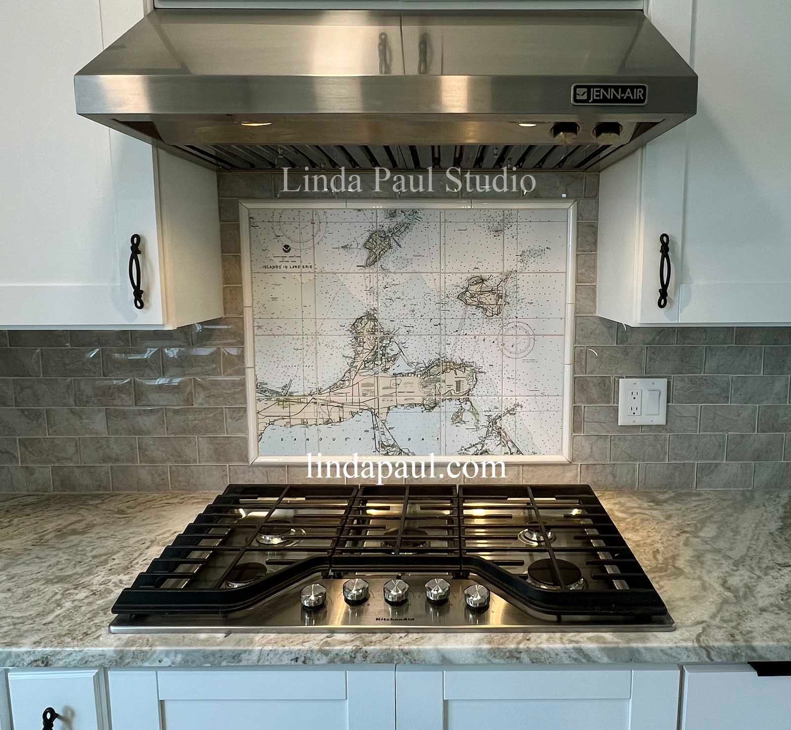 4 Inch Ceramic Tile - A Classic Nautical Ship Anchor And Helm For Any Sailor. Creative Studios – Nautical Sailing