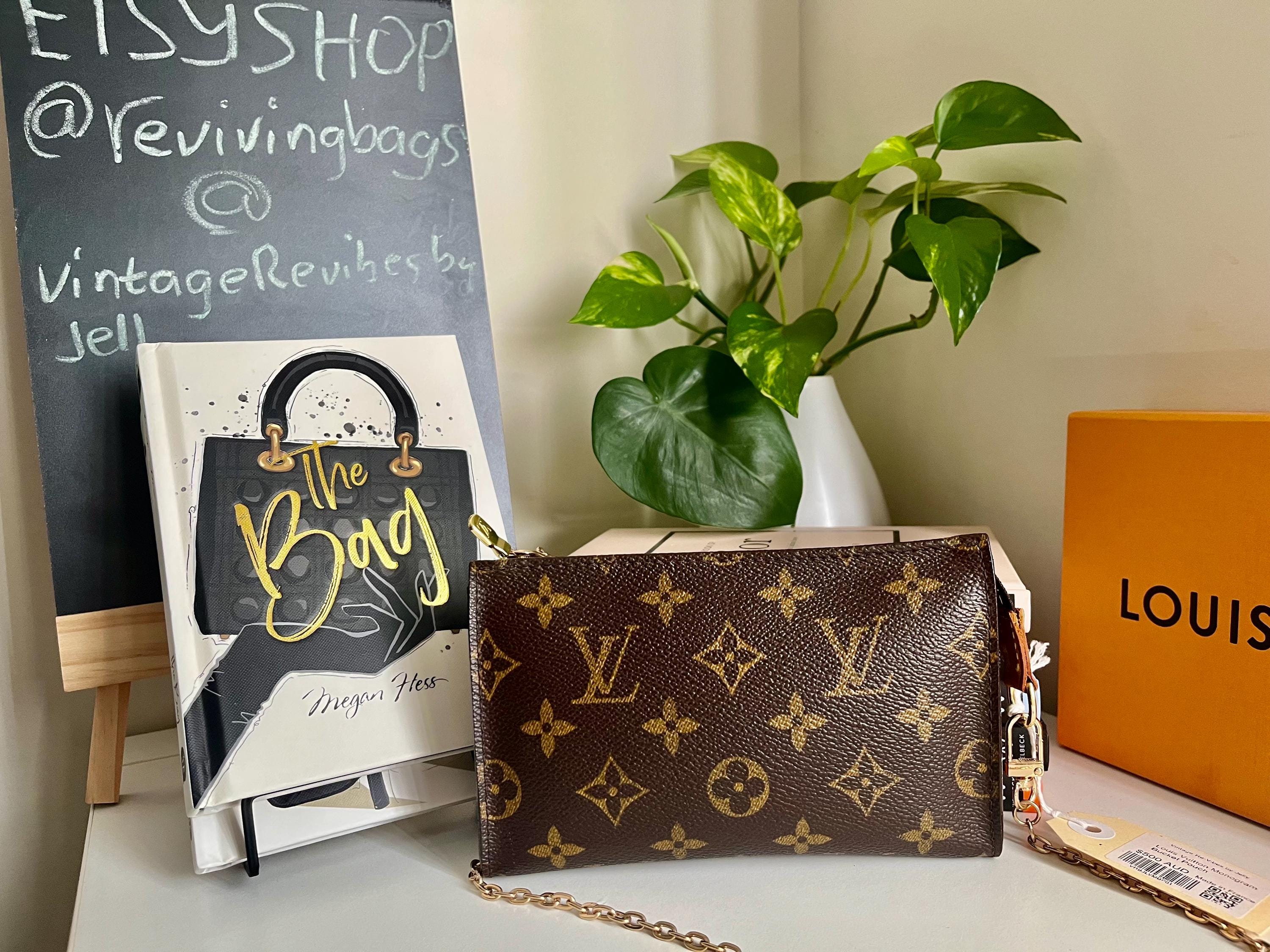 【LOUIS VUITTON】チェーン・ストラップ付きポーチ LOUIS VUITTON ルイ ヴィトン モノグラム チェーン アクセサリー