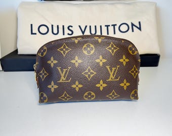 Authentic Louis Vuitton Cosmetics Pouch Accessories Brown Monogram| Pre-Owned | Very Good Condition