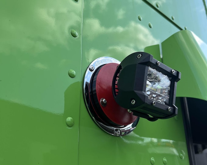 Semi-Truck Aftermarket Load Light Bracket (Pair)