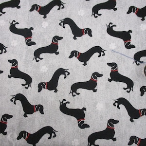 DACHSHUND----BOUFFANT Ladies scrub hat