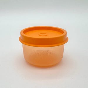 Vintage Tupperware Smidgets Pill 1 oz Mini Travel Container Orange NOS 1463, 201