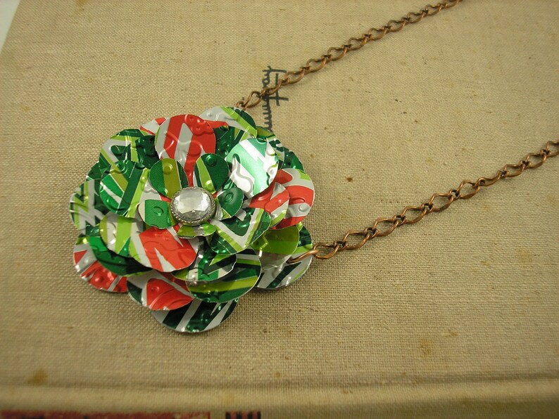 Recycled Soda Can Art. Green Rose Necklace. Upcycled Statement - Etsy