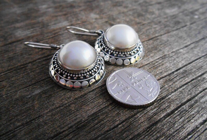 women handmade earrings Awesome Sterling Silver white ocean Mabe Pearl Earrings Jewelry Gift Monday Birthstone silver earrings dangle