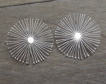 Élégantes boucles d'oreilles pendantes en argent sterling, boucles d'oreilles pendantes en argent faites à la main, longueur 36 mm.