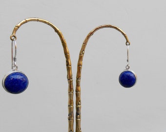 Superbes boucles d'oreilles pendantes en argent sterling en lapis-lazuli bleu, boucles d'oreilles faites main pour femmes, 3 cm de long