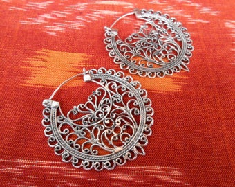 Large Sterling Silver hoop earrings Outstanding Traditional style, 1.60 inch diameter