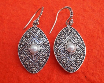 Handmade Silver sterling white pearl dangle Earrings, earrings, silver dangle earrings length: 1.5 inches