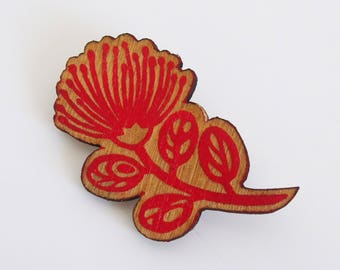 Pohutukawa Brooch