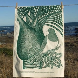 Kereru bird printed tea towel image 2