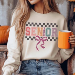 Senior 2026 Sweatshirt, Graduation Gift, Class of 2026 Shirt, Coquette Bow Senior 2026 Shirt, Retro 2026 Senior Sweatshirt, Back To School