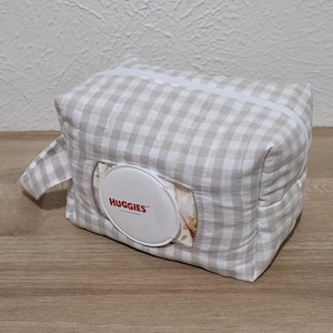 Tan Gingham Diaper and Wipe Pouch | Quick On The Go Diaper Bag | Diaper Pouch | Diaper Bag | Baby Shower Gift | Handmade | Dipes And Wipes