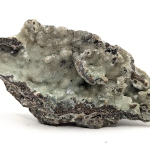 Gemmy Smithsonite Crystal Specimen: Mexican Mineral Collection (139g, 10.6 x 3.8 x 5.8 cm