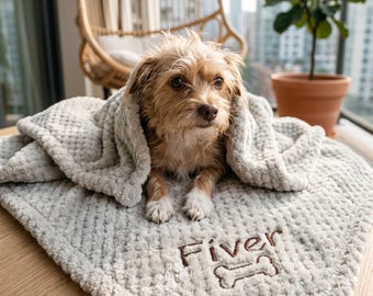 Personalized Dog Blanket Custom Embroidered Pet Blanket with Name, Soft Coral Fleece Cat Blanket, Custom Dog Mom Gift, New Puppy Gift