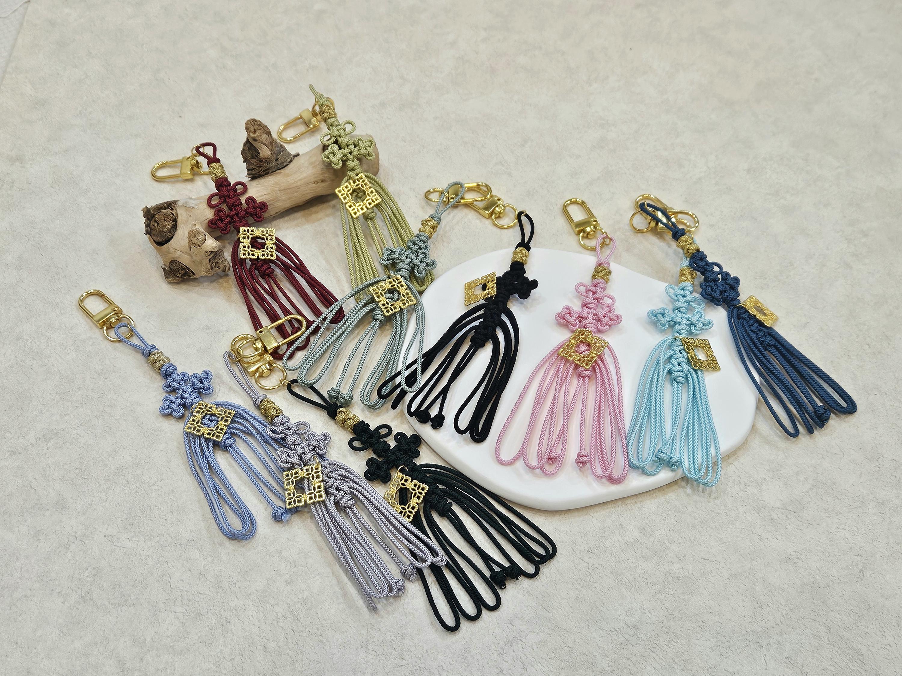 Lucky Norigae Accessory / Korean Knot Keychain - Etsy Lucky Norigae Accessory / Korean Knot Keychain - Etsy