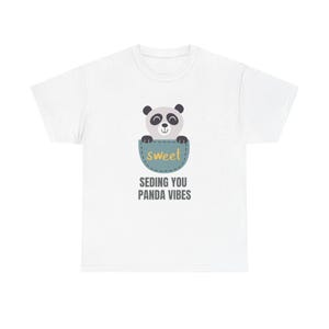 T-shirt unisexe mignon panda vibes, chemise panda doux, cadeau amusant pour les amoureux des animaux, tenue décontractée de tous les jours, idée cadeau d&#39;anniversaire