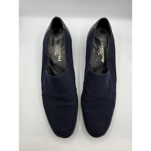Rangoni Firenze Dam 10 Block Heel Slip On Marinblå Loafers Tillverkade i Italien