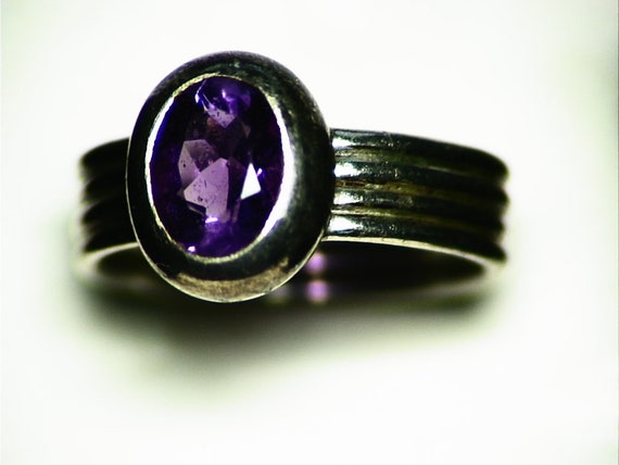 Amethyst Ring Sterling Silver Size 6 Amethyst Sol… - image 3