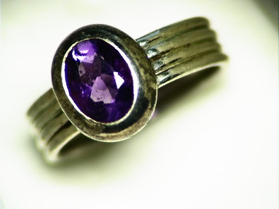 Amethyst Ring Sterling Silver Size 6 Amethyst Sol… - image 4