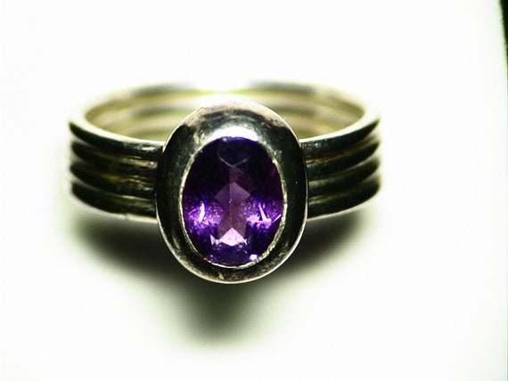 Amethyst Ring Sterling Silver Size 6 Amethyst Sol… - image 9