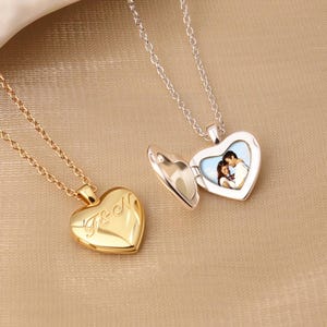 Personalized Heart Locket Necklace,Initial Heart Photo Locket Necklace,Tiny Gold Heart Locket,Valentine's Day Gift,Mother's Day Gift for Mom