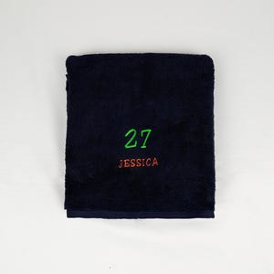 Custom Athletic Towel with Name – Durable Cotton Gym Towel – Personalized Workout Gift for Men, Women, and Sports Enthusiasts