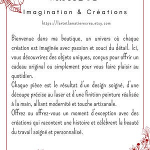 Puede incluir: Fondo blanco con texto en franc&eacute;s, incluyendo "L'art et la mati&egrave;re" y "Imagination & Cr&eacute;ations". Se incluye la URL de la tienda Etsy. Ilustraciones florales rojas adornan el texto.