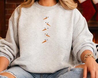 Minimal Snowman Hoodie & Sweatshirt – Modern Christmas Winter Pullover, Subtle Holiday Outfit, Gift for Winter Lovers