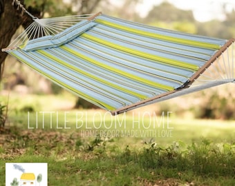 Double Hammock with Curved Beech Bar and Removable Pillow, Outdoor Relaxation
