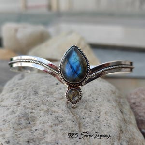 Handmade Blue Fire Labradorite 925 Silver Bangle