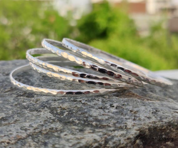 Handcrafted Hammered 925 Silver Bangle Set: Stackable Boho Bangles