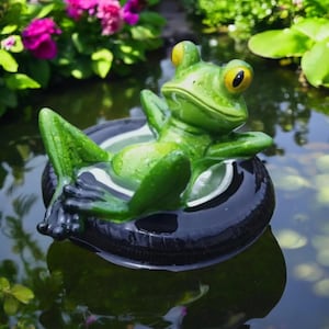 Unique Resin Pond Frog Figurine for Garden Decor | Rustic Amphibian Statue for Aquarium, Patio, Planters, Lawn or Outdoor Landscape Display