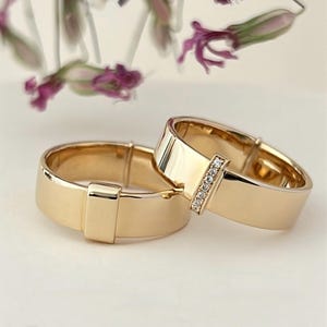 His and Hers 14k Gold Wedding Bands – Matching Modern Gold Rings with Minimalist Bar Detail, Diamond Accent Ring, Unisex Wedding Rings Set